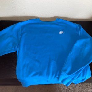 blue nike sweatshirt